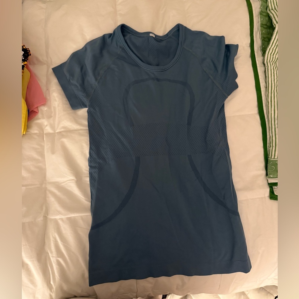 Lululemon swiftly tech
